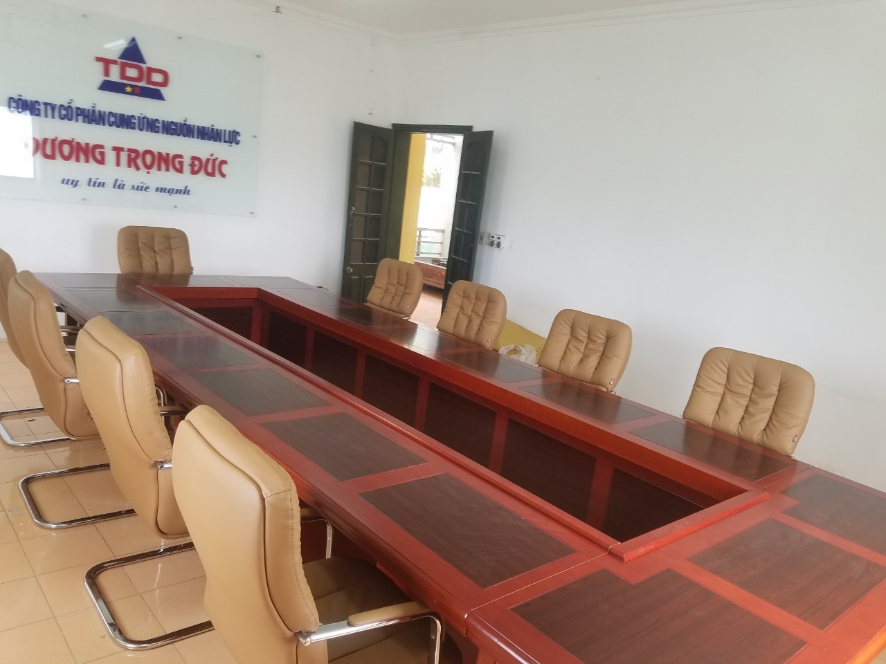 Bàn Họp Quầy 3.6m