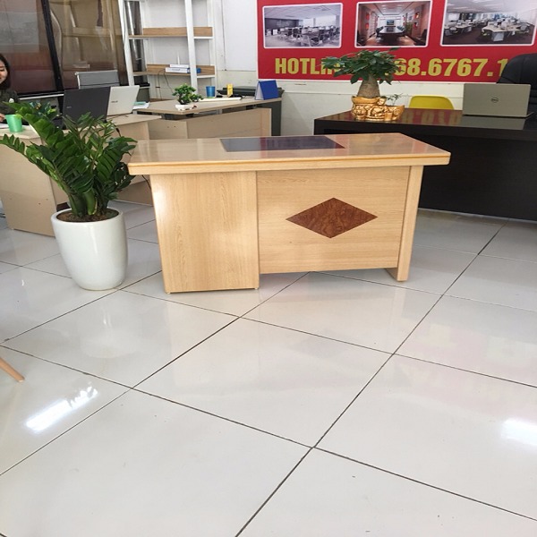 Bàn Trưởng Phòng Vân Sồi 1m4