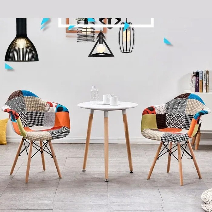 Bộ Bàn Ăn, Cafe Thư Giãn Hiện Đại Cho 2 Người Gồm Bàn Tròn T105 Và Ghế Cafe Bọc Vải Thổ Cẩm Chân Gỗ 209TC