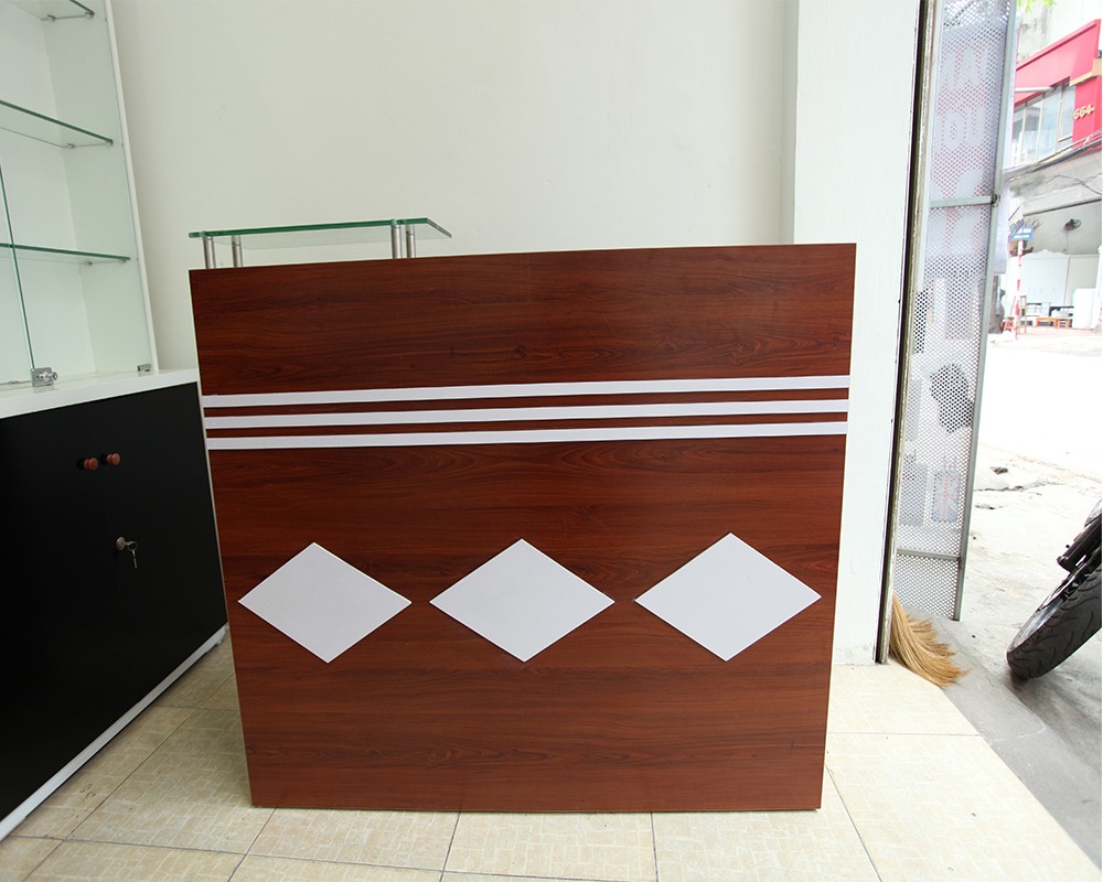 Quầy Lễ Tân Đẹp Giá Rẻ QLT-01